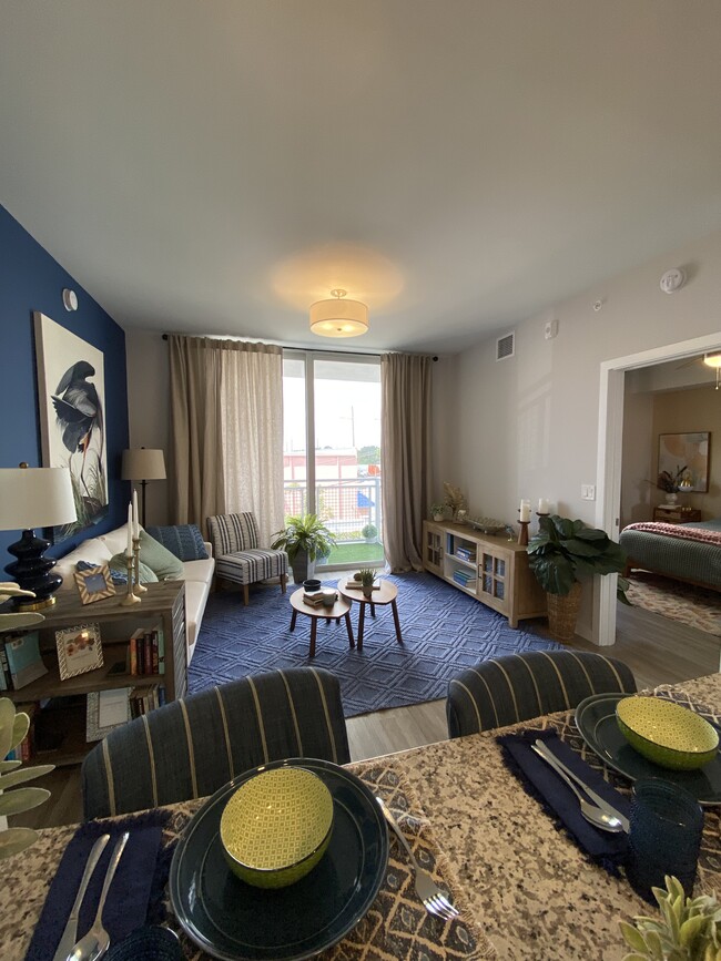 Foto del edificio - 1455 W 31st St