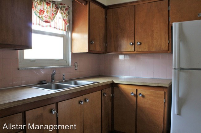 Building Photo - 2 br, 1 bath House - 6251 State Rd DN