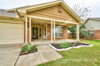 Building Photo - 2008 SE 7th Ct