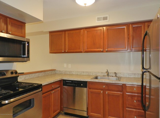 Foto del edificio - 25 Meadow Ave