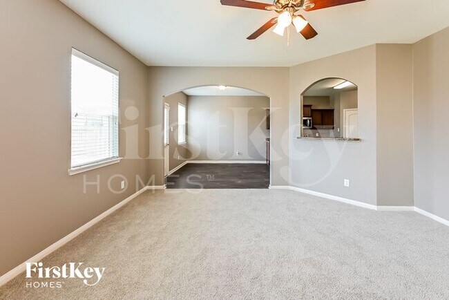 Foto del edificio - 5914 Treasure Cove Rd