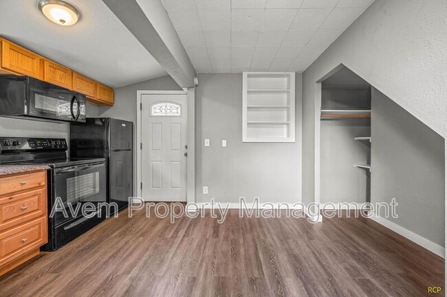 Foto del edificio - 4221 SE 52nd Ave