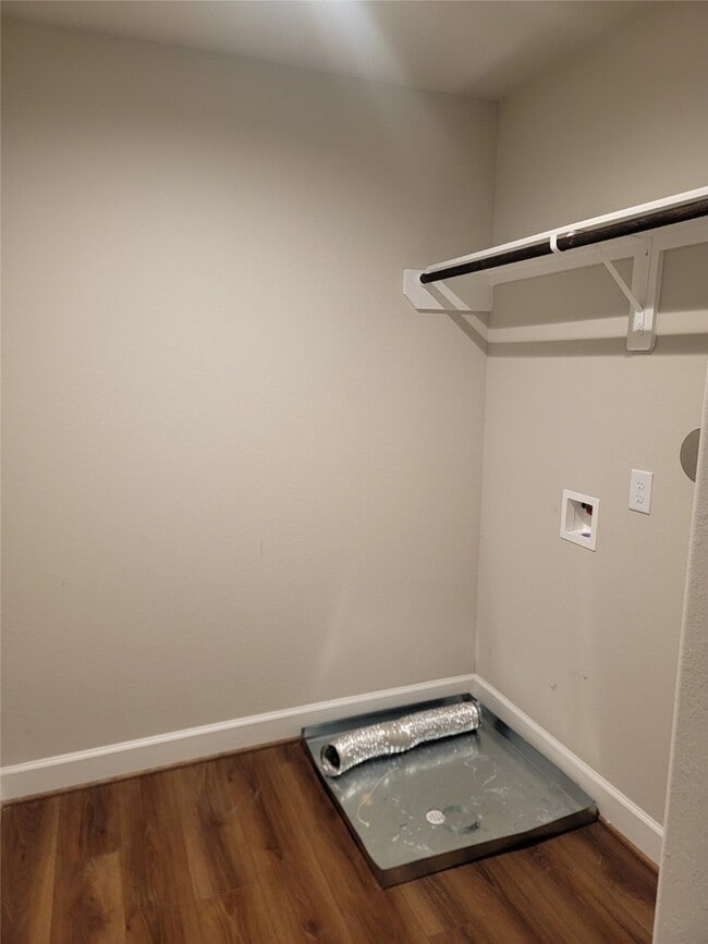 Foto del edificio - 940 Tillman Ln
