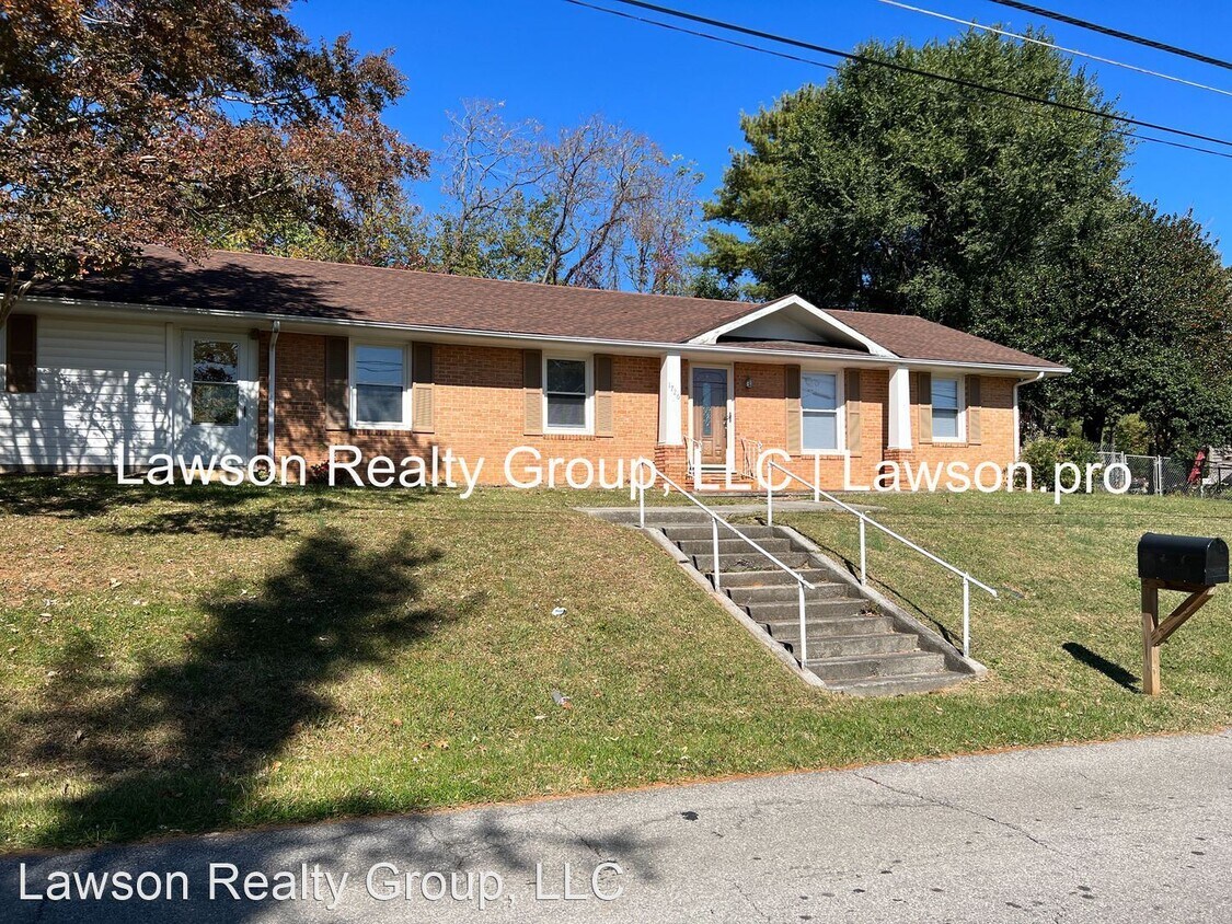 Primary Photo - 3 br, 2 bath House - 1726 Starview Dr