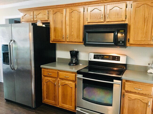 Photo - 4127 Meadow Field Ln House