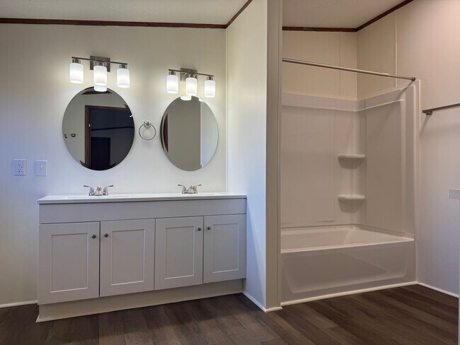 Foto del edificio - 3 Bedroom 2 Bathroom Home in Johnson City, TN