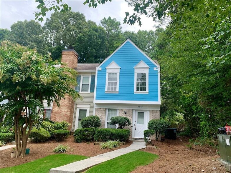 Primary Photo - 6650 Wellington Square
