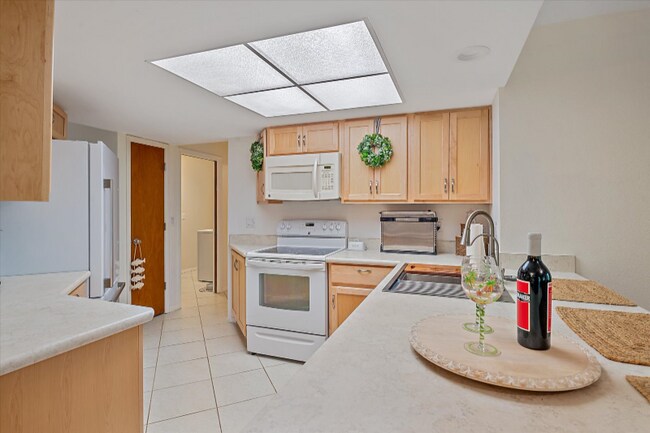 Foto del edificio - 3636 Roslyn Rd