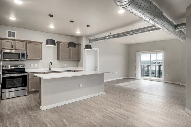 3 hab Island - Farmstead Apartments