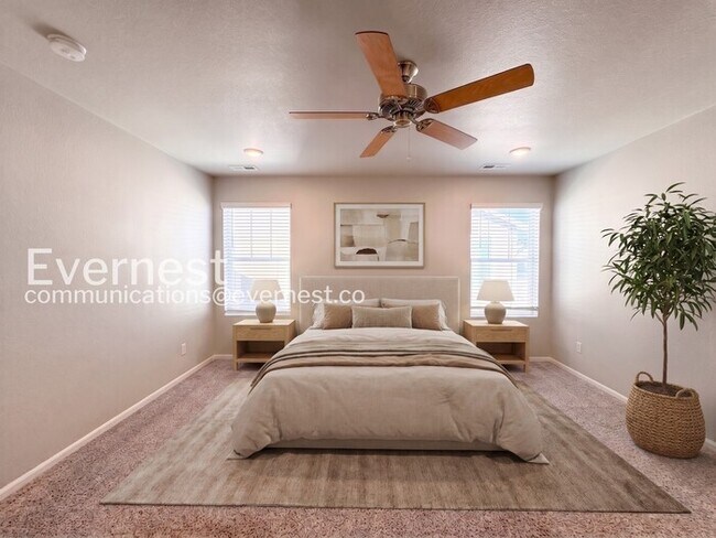 Foto del edificio - 3 Bed/2.5 Bath Townhome with Garage / Available Now!