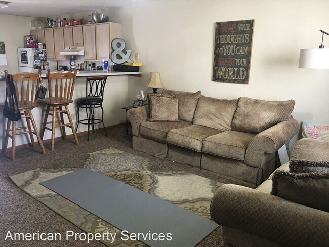 Building Photo - 3 br, 2 bath House - 617 Vattier