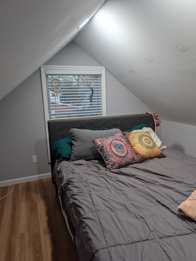 Foto del edificio - 15 Plandome Pl