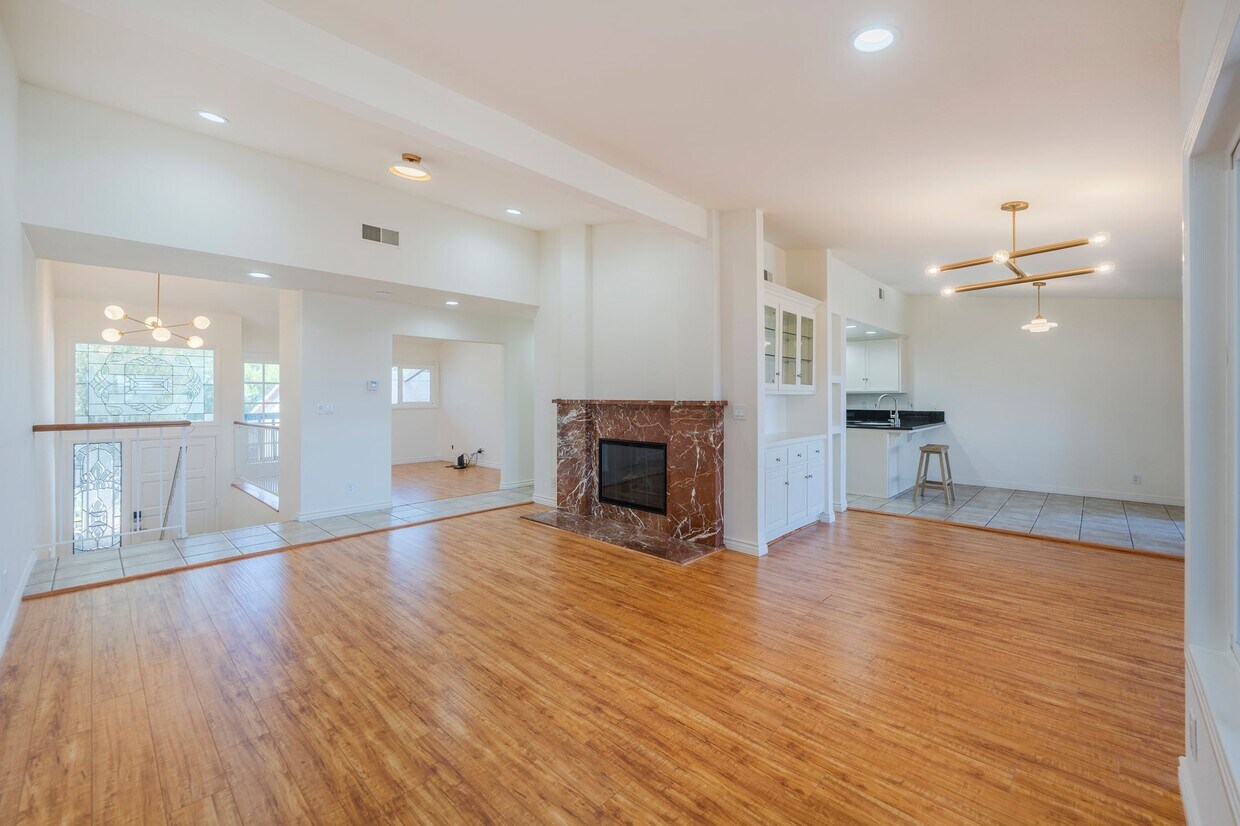 Photo - 37 Cottonwood Cir (Rolling Hills Estates, CA)