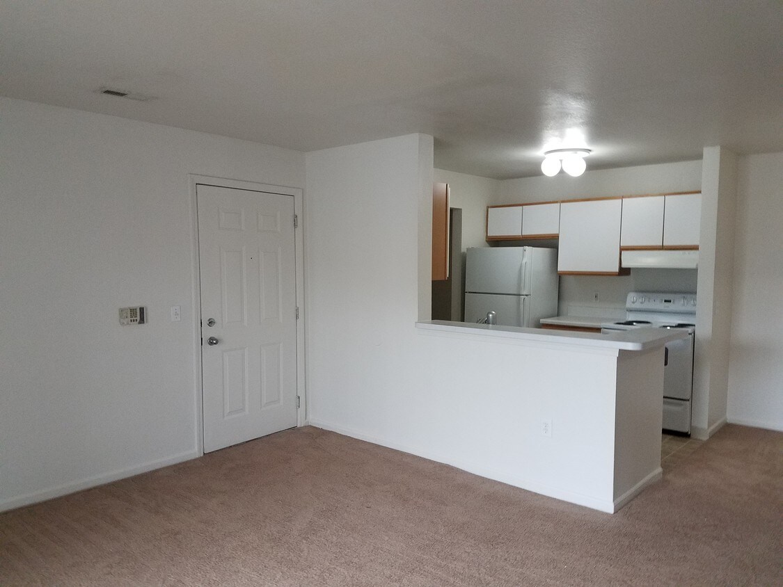 6153 Eagleridge Ln, Flint, MI 48505 Apartments in Flint, MI