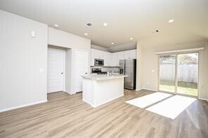 Building Photo - 21306 Northern Light Dr