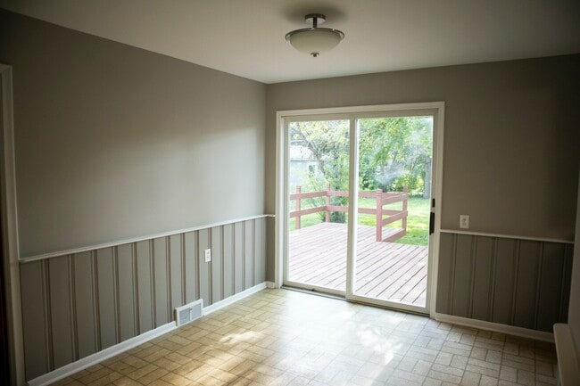 Building Photo - 4501 Woodland Avenue