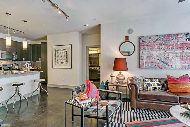 Foto del edificio - 2 br, 2 bath Condo - 2601 Bellefontaine St