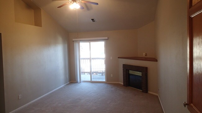 Living Room - 2960 W Stuart St