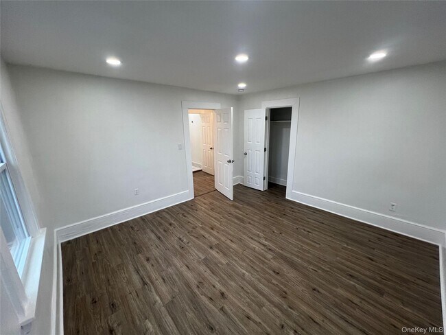 Foto del edificio - 175 Washington St