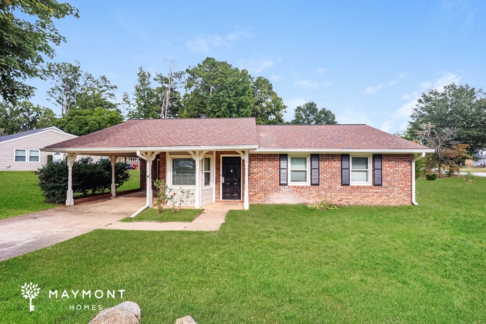 Primary Photo - 8 Silverwood Dr