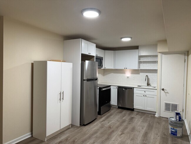 Foto del edificio - Modern New Luxury Temple Apartments