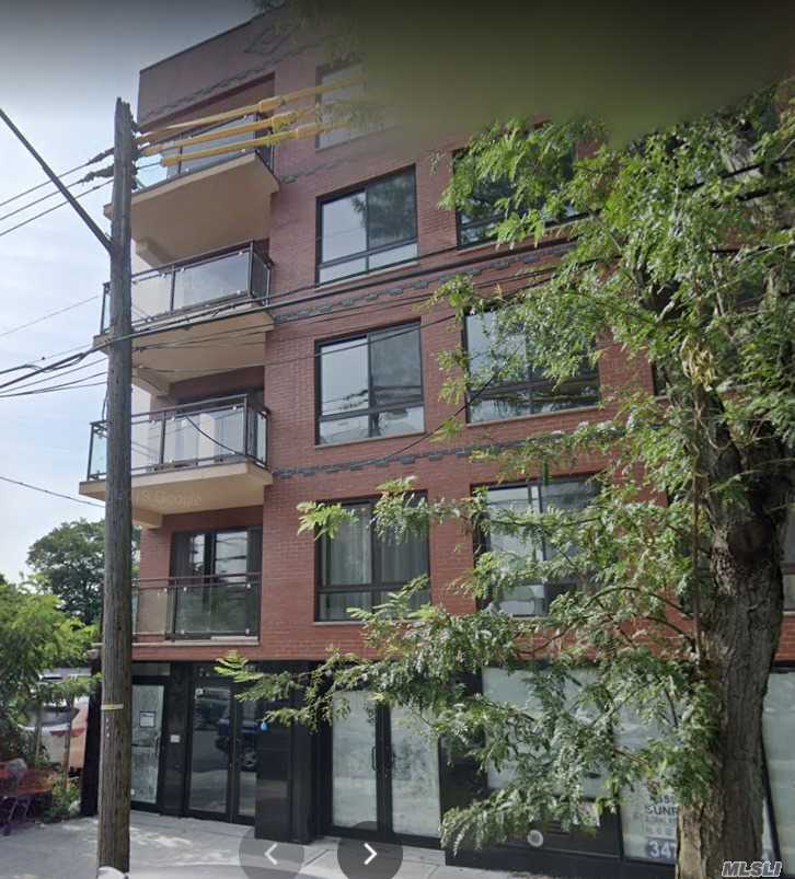 Primary Photo - 144-89-144-38 38th Ave