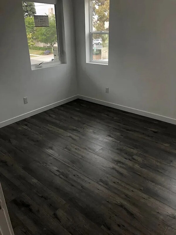 Foto del edificio - 6481 E El Roble St