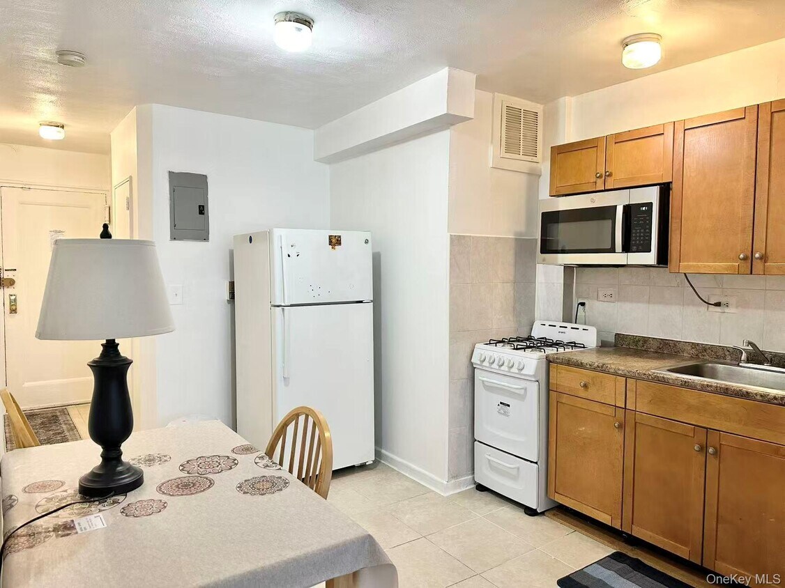 Foto del edificio - 144-46 38th Ave