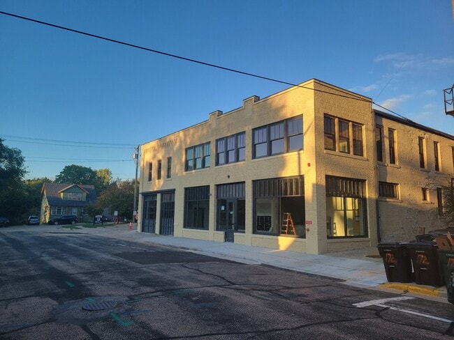 Building Photo - The Shop Lofts