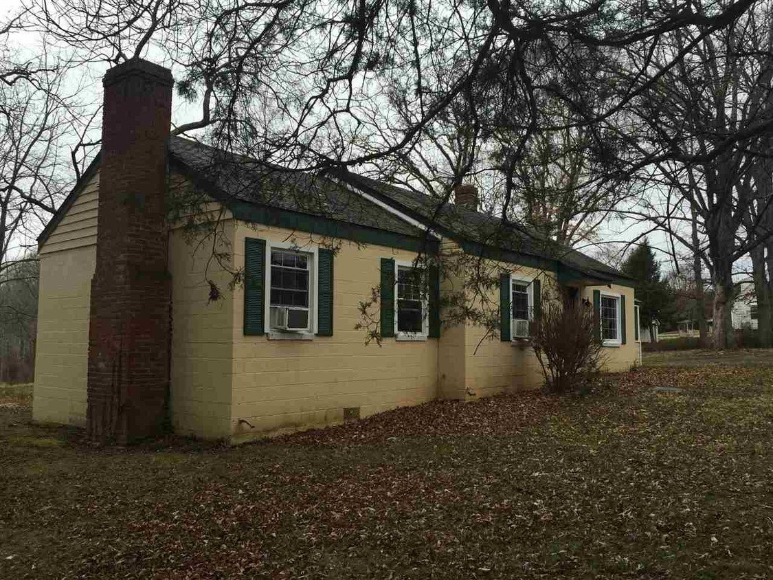 Building Photo - 1375 Arvon Rd