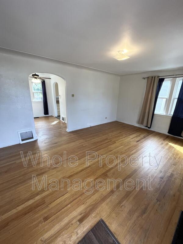 Foto del edificio - 3006 Depew St