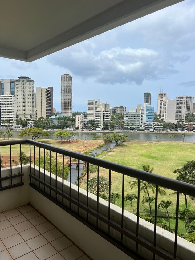 Primary Photo - FURNISHED One Bedroom at the Marco Polo