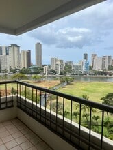Building Photo - 2333 Kapiolani Blvd