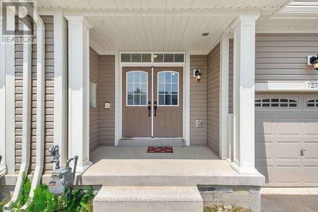 Building Photo - 727 Potawatomi Cres