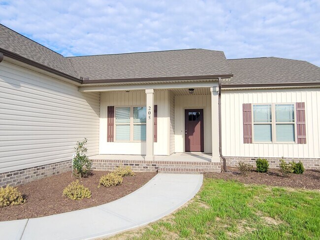 Building Photo - 205 Fitzgerald Dr
