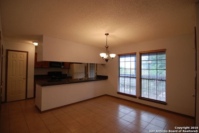 Building Photo - 8655 DATAPOINT Dr