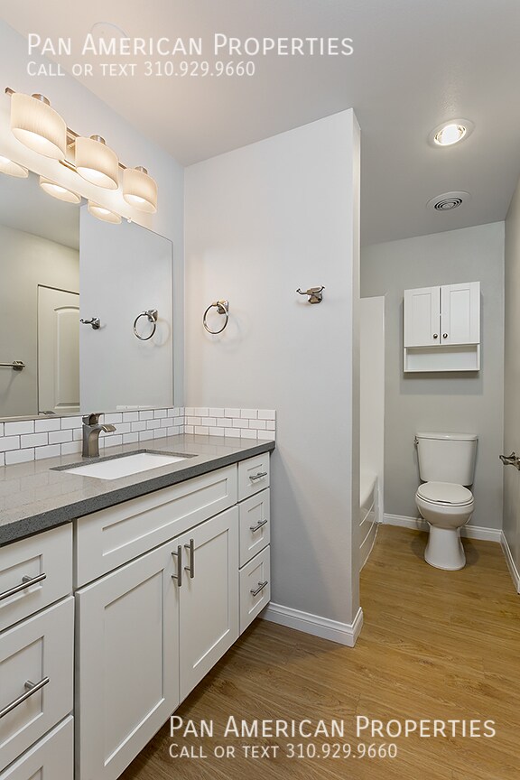 Foto del edificio - 11152 Wallingsford Rd