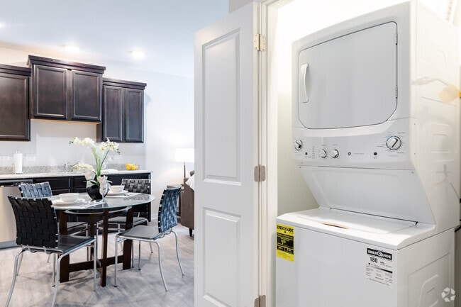 1BR 1BA - 687SF - The Reserve at Hudson Crossing