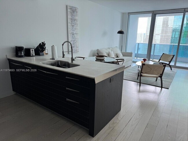 Foto del edificio - 200 Biscayne Blvd Way