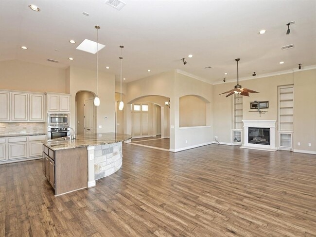 Building Photo - 407 Bonaire Ct