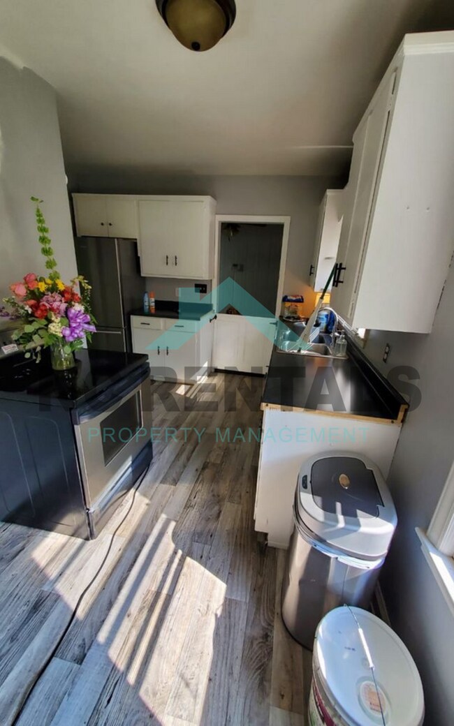 Foto del edificio - 5002 Cherry St