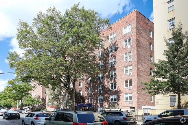Building Photo - 2155 82nd St