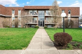 Building Photo - 1612 Mars Hill Dr