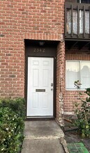 Building Photo - 2342 Huntington Green Ct