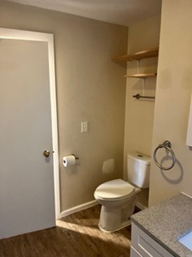 Foto del edificio - 1 bedroom in North Spokane!