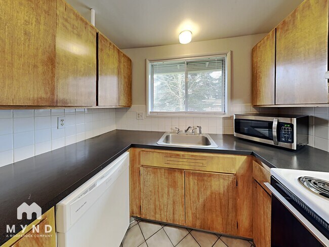 Foto del edificio - 705 NE 108th Ave