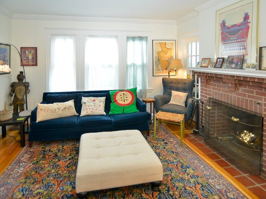 Primary Photo - 34 Zamora St