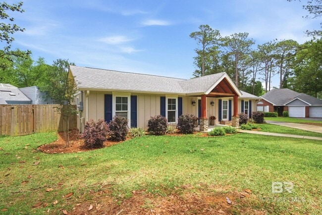 Building Photo - 108 Cherry Cir