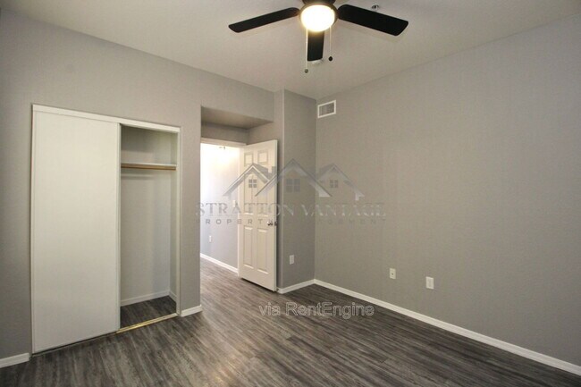 Foto del edificio - 6770 N 47th Ave