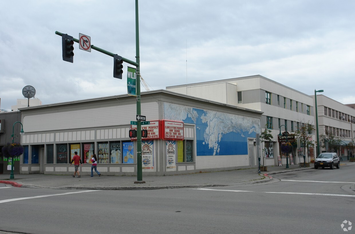 Primary Photo - Loussac Building